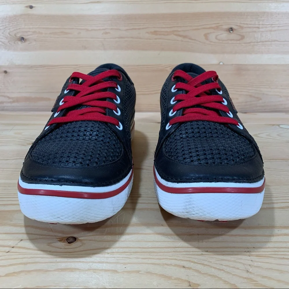 Crocs Hank Haney Drayden Golf Shoes Spikeless Men’s 7 Black Red White
